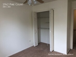 1942 Pine Ct in Hellertown, PA - Building Photo - Building Photo
