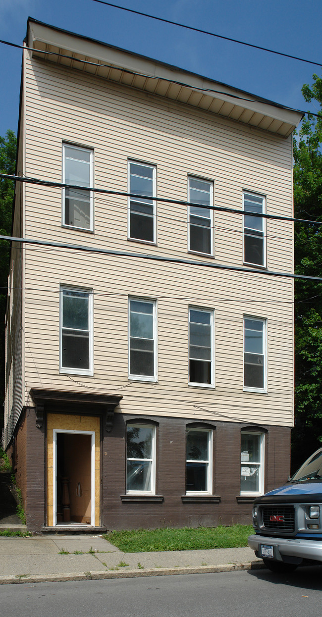 40 Central Ave in Cohoes, NY - Building Photo - Building Photo