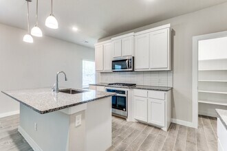 3367 Conroe St in Dallas, TX - Building Photo - Building Photo