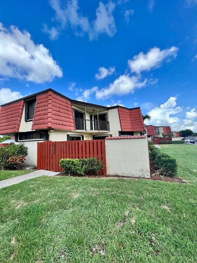 property at 3768 Victoria Dr