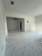3340 NW 13th Ave in Miami, FL - Building Photo - Building Photo