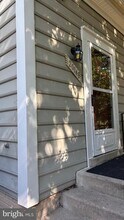 20048 Lake Park Dr in Germantown, MD - Building Photo - Building Photo