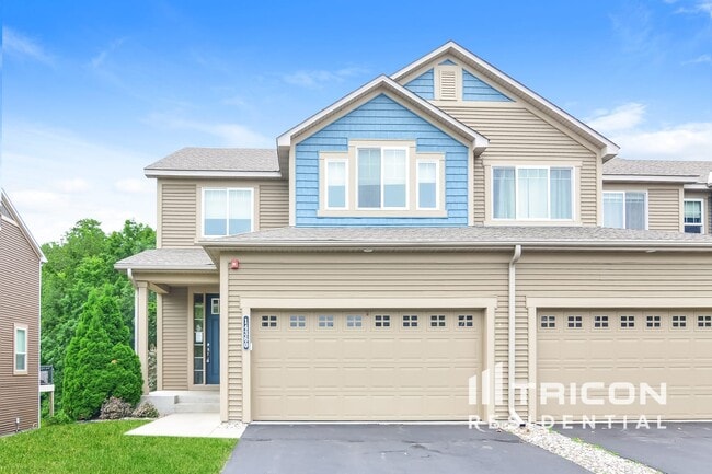 property at 14360 Parkside Ct NW