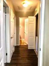 544 Woodside Oaks in Sacramento, CA - Building Photo - Building Photo