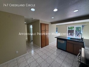 747 Creekland Cir in San Jose, CA - Building Photo - Building Photo
