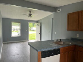 155 Tamarack Dr-Unit -155 Tamarack Dr Unit 3 in Johnson City, TN - Building Photo - Building Photo