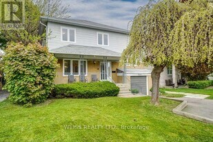 76 Charleswood Dr in Toronto, ON - Building Photo