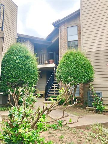 1614 Pecan Chase Cir in Arlington, TX - Building Photo - Building Photo