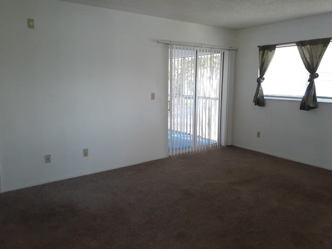 563 Midway Track, Unit K201 in Ocala, FL - Building Photo - Building Photo