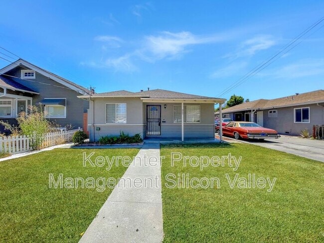 property at 865-867 N 15th St