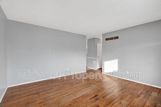 1455 Redman Blvd in St. Louis, MO - Building Photo - Building Photo