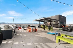 5256 N Federal Blvd in Denver, CO - Building Photo