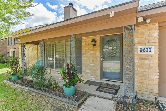 9622 Oldenburg Ln in Houston, TX - Building Photo - Building Photo