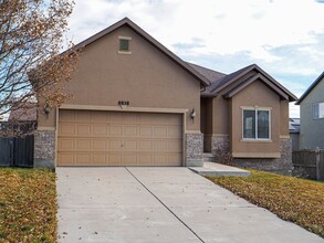 8858 Franklin Dr in Eagle Mountain, UT - Building Photo - Building Photo