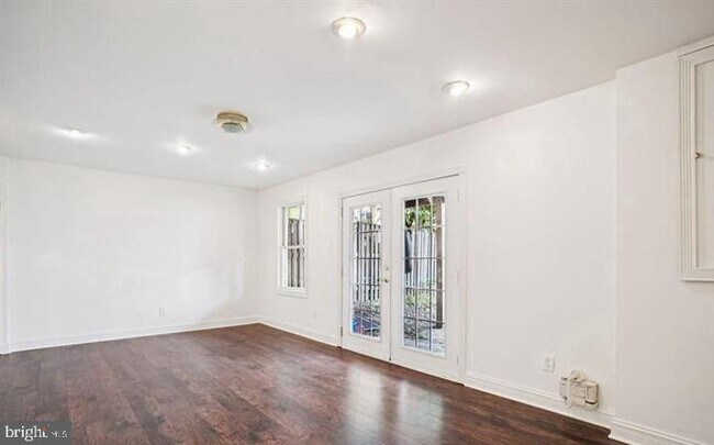 5105 Overlook Park in Wakefield, VA - Building Photo - Building Photo