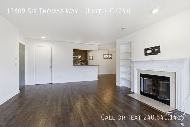 13609 Sir Thomas Way in Silver Spring, MD - Building Photo - Building Photo