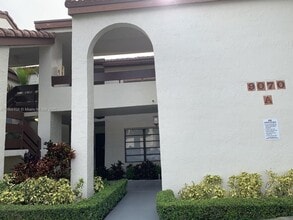9070 SW 125th Ave in Miami, FL - Building Photo - Building Photo