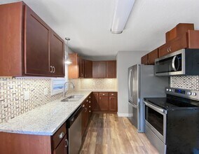 3338 Library Ln in St. Louis Park, MN - Building Photo - Building Photo