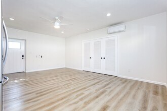 4138 Middlesex Dr in San Diego, CA - Building Photo - Building Photo