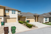 Star Ranch Townhomes in Hutto, TX - Foto de edificio - Building Photo