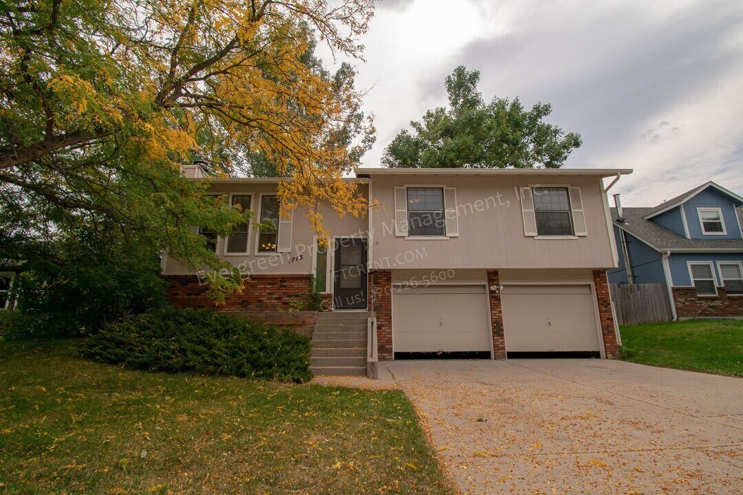 1713 Hastings Dr in Fort Collins, CO - Building Photo
