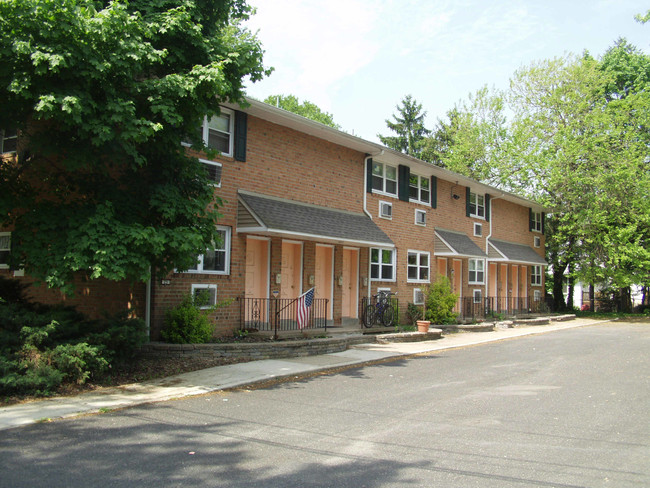 25 W Linden Ave in Collingswood, NJ - Building Photo - Building Photo