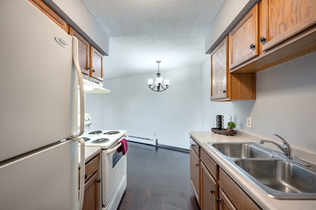 Northumberland Apartments in Minneapolis, MN - Foto de edificio - Interior Photo
