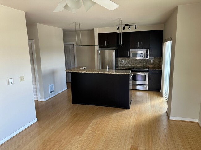 1026 NE 65th St in Seattle, WA - Building Photo - Building Photo