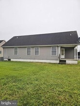 98 Mystic Ln in Magnolia, DE - Foto de edificio - Building Photo