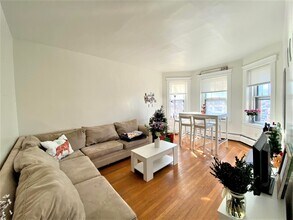 460 Park Dr, Unit #447 - G1 in Boston, MA - Foto de edificio - Building Photo