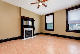 2920 Virginia Ave in St. Louis, MO - Building Photo - Interior Photo