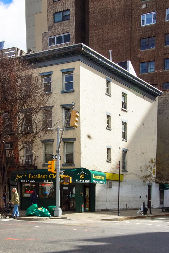 524-526 9th Ave in New York, NY - Building Photo - Building Photo