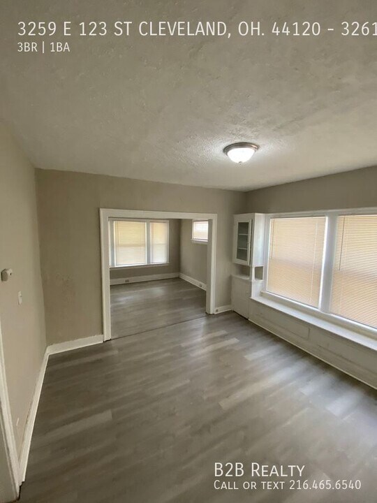 3259 E 123rd St-Unit -3261 in Cleveland, OH - Building Photo