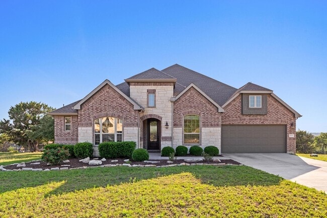 property at 4700 Topacio Dr