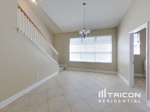 31626 Holcomb Pass in Wesley Chapel, FL - Building Photo - Building Photo