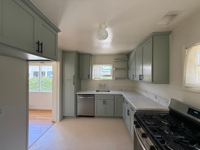 property at 2630 S West View St