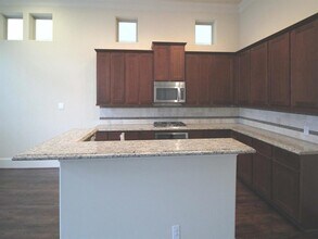 1612 Wrenwood Lakes in Houston, TX - Building Photo - Building Photo