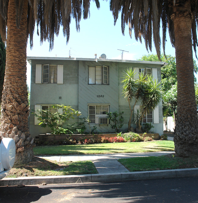 Cumpston Apartments in North Hollywood, CA - Building Photo - Building Photo