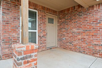 5611 Jarvis St, Unit A in Lubbock, TX - Building Photo - Building Photo