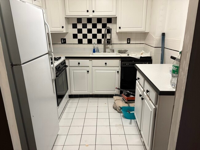 2002 Arthur St, Unit 1st Floor in Philadelphia, PA - Building Photo - Building Photo