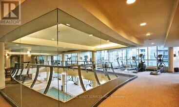 219-2219 Fort York Blvd in Toronto, ON - Building Photo - Building Photo