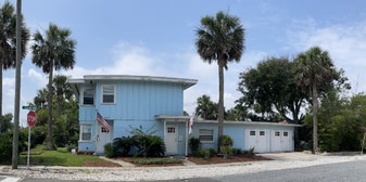 301 Oleander St in Neptune Beach, FL - Building Photo