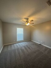 602 Co Rd 539 in Enterprise, AL - Foto de edificio - Building Photo