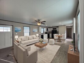 204 Linda St in Conroe, TX - Building Photo