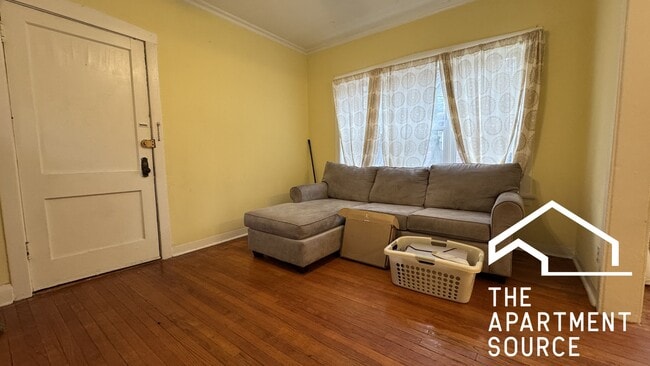 5821 N Glenwood Ave in Chicago, IL - Building Photo - Building Photo