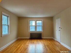 181 Fox St in Bridgeport, CT - Building Photo - Building Photo