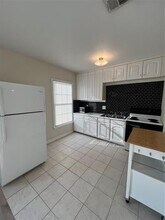 5715 Hudson St in Dallas, TX - Building Photo - Building Photo
