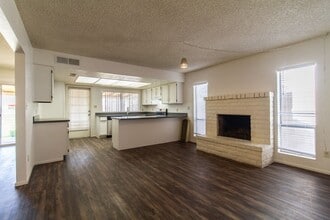 3002 S Mollera in Mesa, AZ - Building Photo - Building Photo