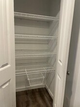 6 Grove St in Dover, NH - Building Photo - Building Photo