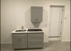 2509 Gulfstream Rd in Orlando, FL - Building Photo - Building Photo